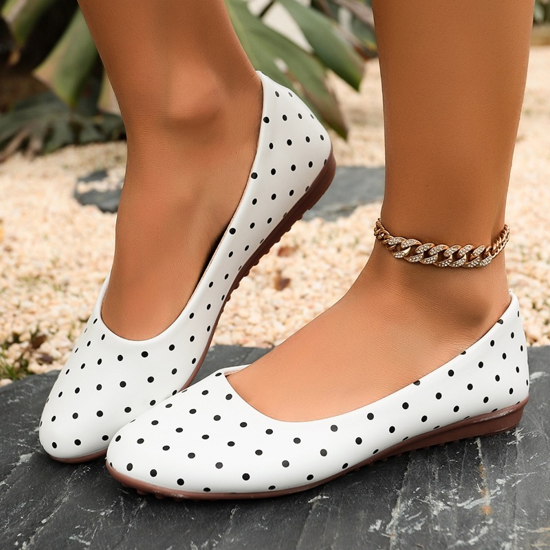 Shoes For Women Flats - Bayan Beyaz Puantiyeli Yuvarlak Burunlu 1.5CM