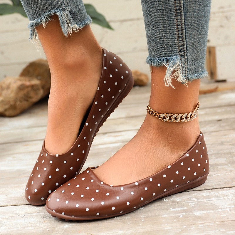 Bayan Beyaz Puantiyeli Yuvarla - Shoes For Women Flats incelemesi ve fiyatı