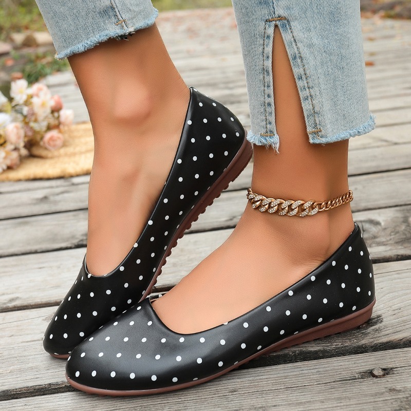 Bayan Beyaz Puantiyeli Yuvarla - Shoes For Women Flats incelemesi ve fiyatı