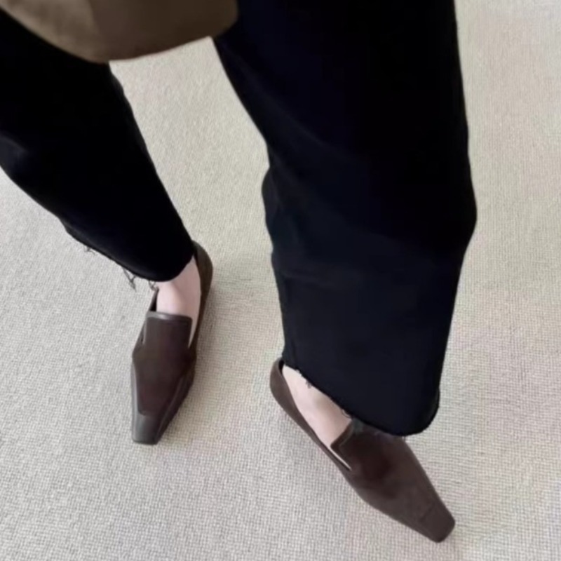 Retro Kare Burun Derin Ağızlı  - Women Shoes Heels incelemesi ve fiyatı
