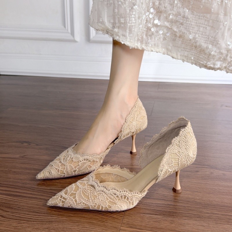 Dantelli Sivri Burunlu Yüksek  - Women Shoes Heels incelemesi ve fiyatı