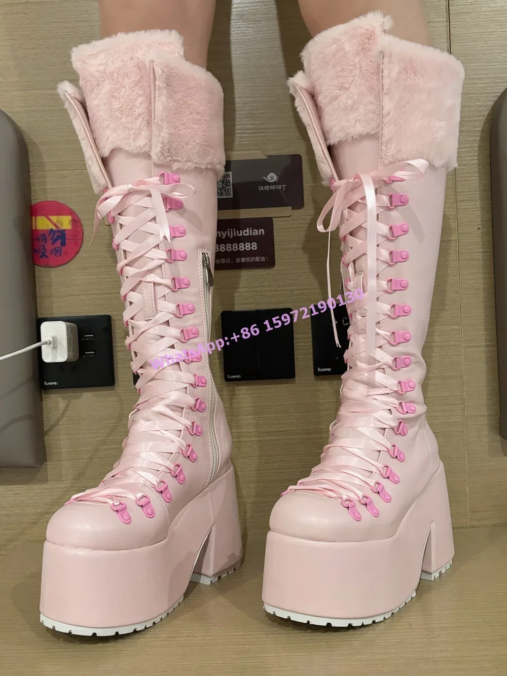 Pembe Tüylü Botlar Kalın Taban - Ribbon Tie Heel incelemesi ve fiyatı